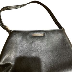 Women’s Gloria Vanderbilt Black Leather Mini Shoulder Purse
